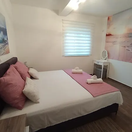 Lejlighed Pool Retreat *