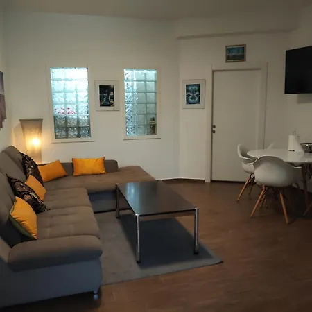 Pool Retreat Lejlighed *